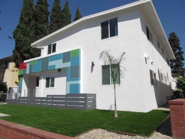 Building Photo - 7218 Whittier Blvd