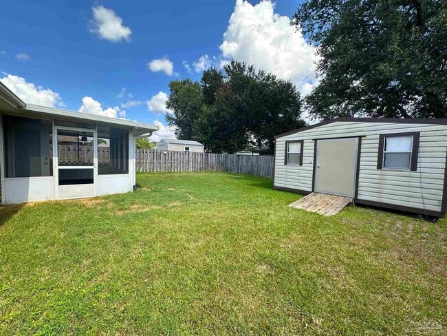 Building Photo - 8908 Abbington Dr