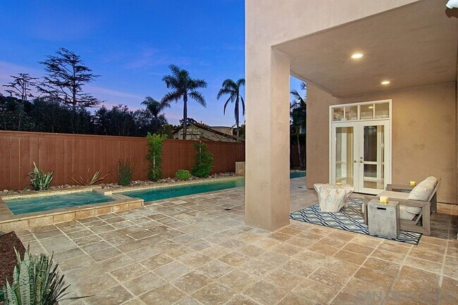 Building Photo - 927 Tingley Ln