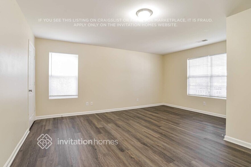Building Photo - 9427 Bayview Pkwy