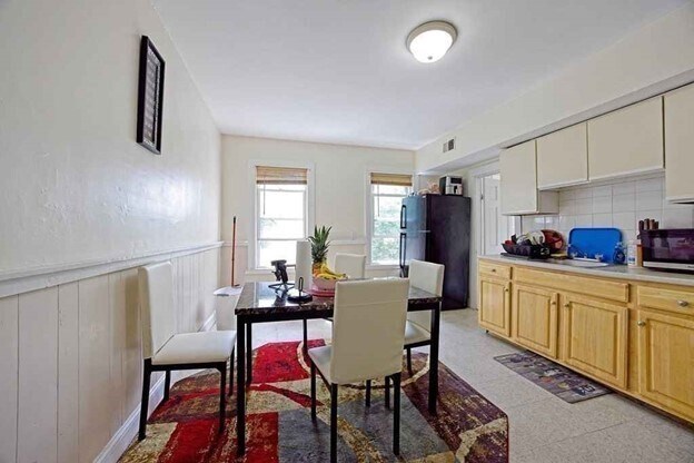 Building Photo - 29 Intervale St