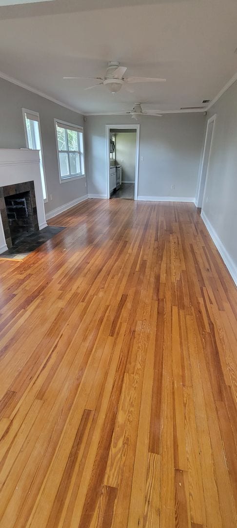 Building Photo - 2 BEDROOM 2 BATH HOME -ST. PETERSBURG - MO...