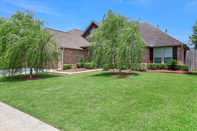 Building Photo - 3490 Prescott Dr