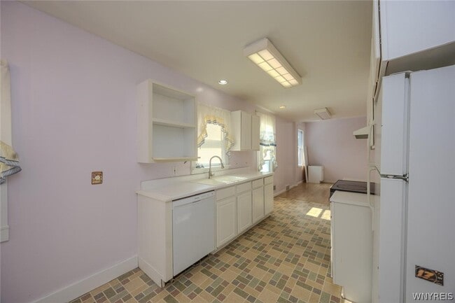 Building Photo - 769 19th St