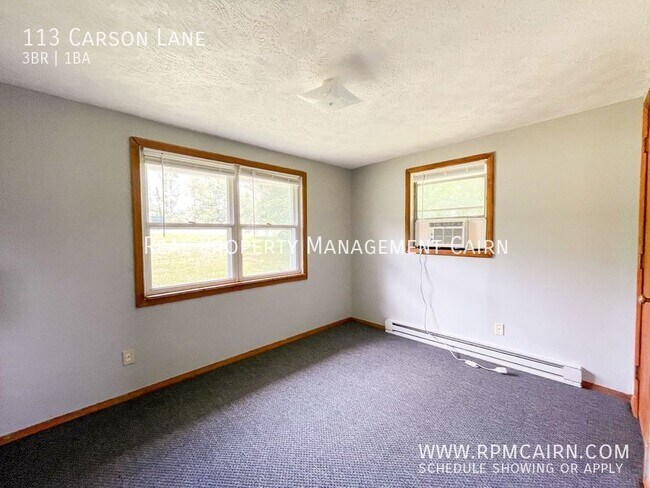 Building Photo - Three Bedrooms, One Bath Off Rt 130