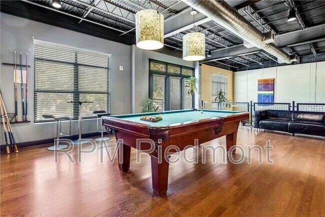 Building Photo - 5300 Peachtree Rd