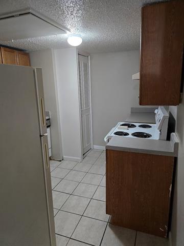 Building Photo - 3100 Medina St