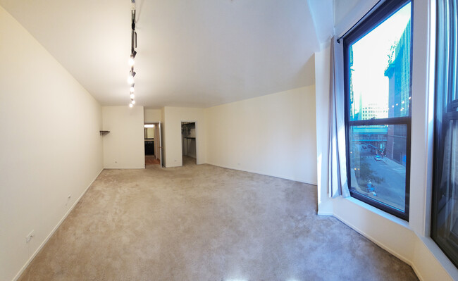Building Photo - 431 S Dearborn St