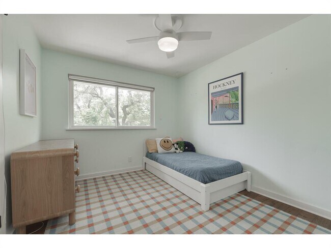 Building Photo - 8700 Mountainwood Cir