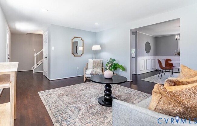 Building Photo - 10312 Genlou Rd