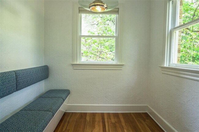 Building Photo - 2301 Enfield Rd