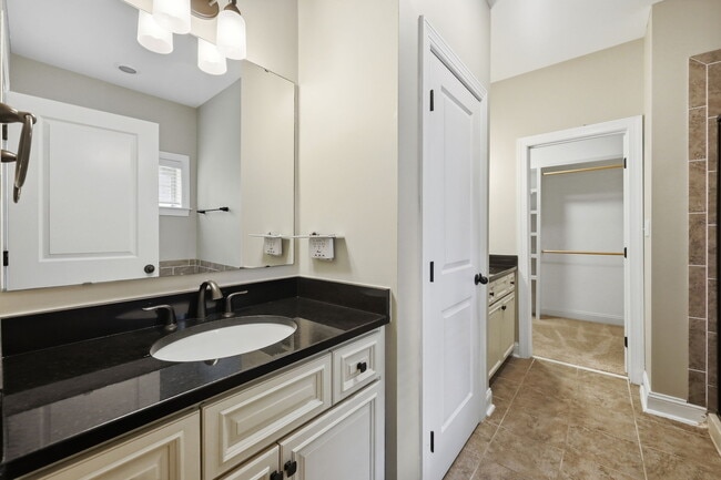 Building Photo - 265 Heather Brook Cir