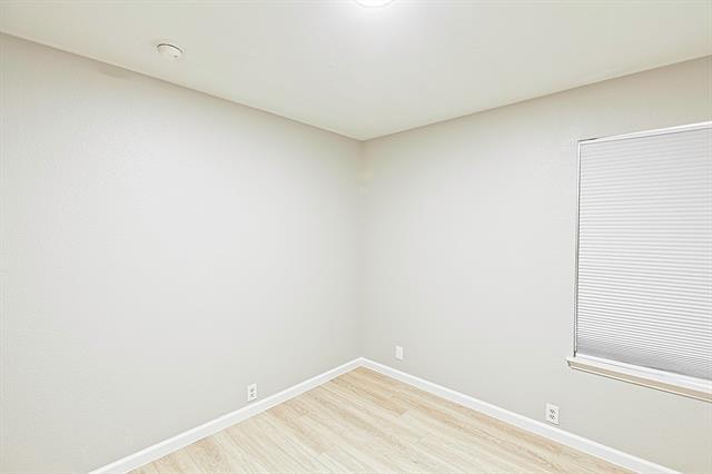 Building Photo - 1909 Morning Dove Dr