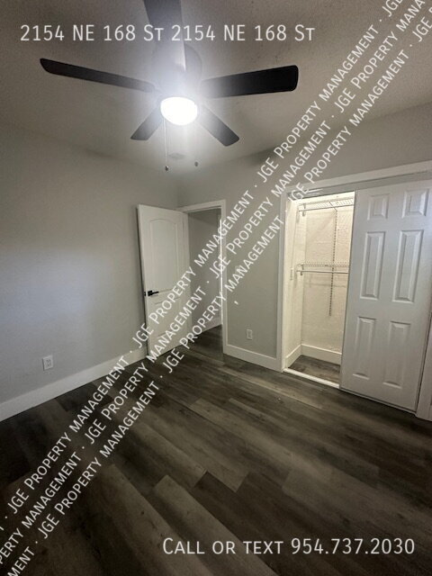 Building Photo - 2154 NE 168th St