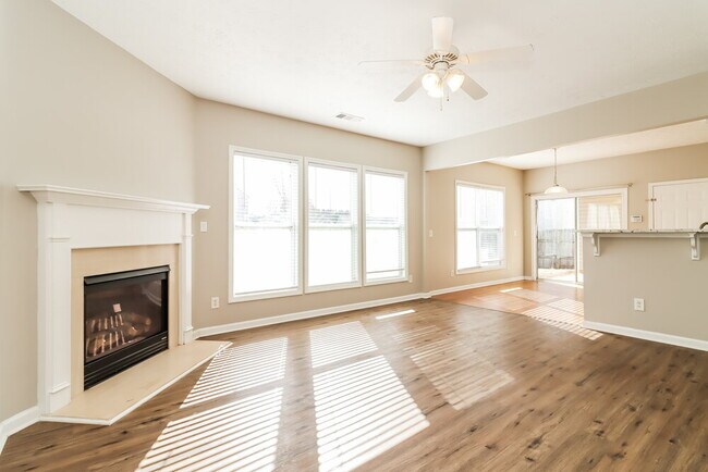 Building Photo - 502 Sweet Bay Ct