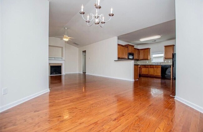 Building Photo - 240 River Meadow Dr