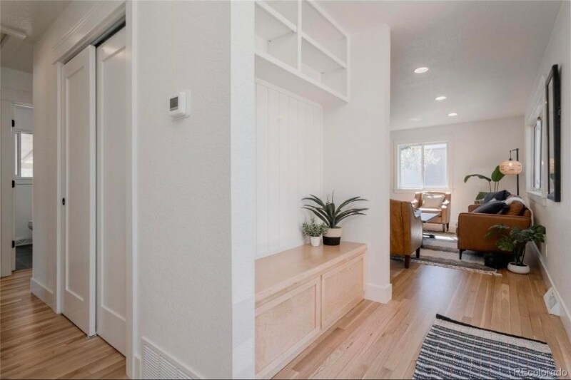 Building Photo - 4600 S Inca St