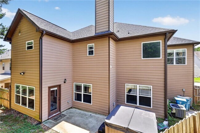 Building Photo - 3066 Dolostone Way