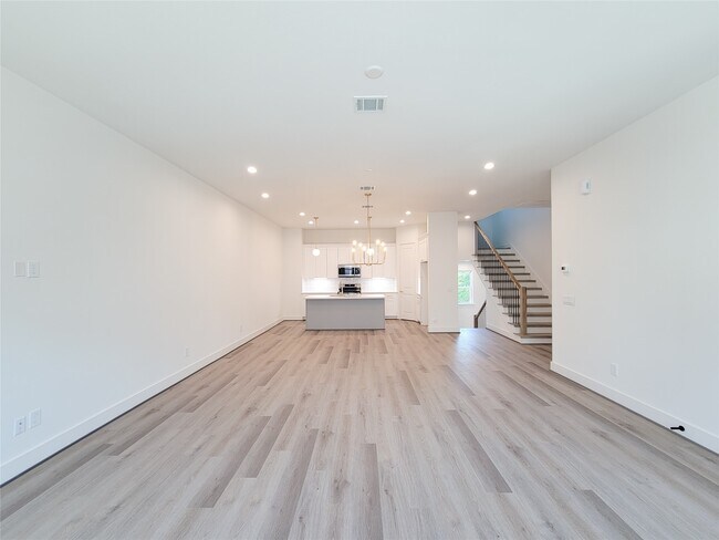 Building Photo - 7705 Earl Rudder Wy