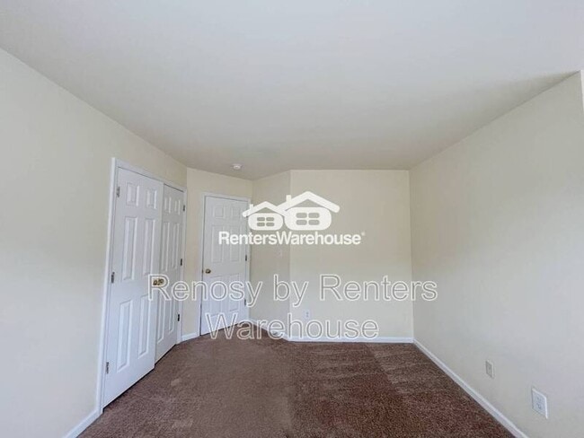 Building Photo - 3711 Bay Crescent