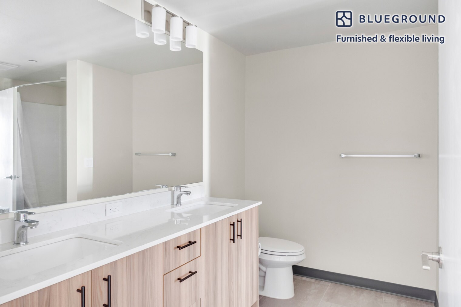 Building Photo - 18004 Midvale Ave N