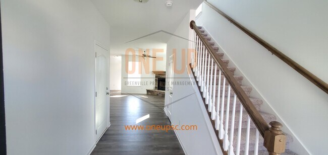 Building Photo - 1 Royal Pine Wy.