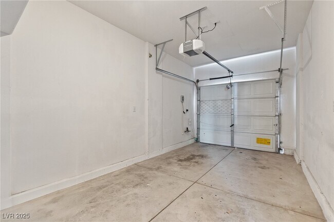 Building Photo - 6315 Yampa River Way