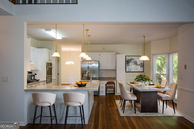 Building Photo - 2972 Hampton Pl