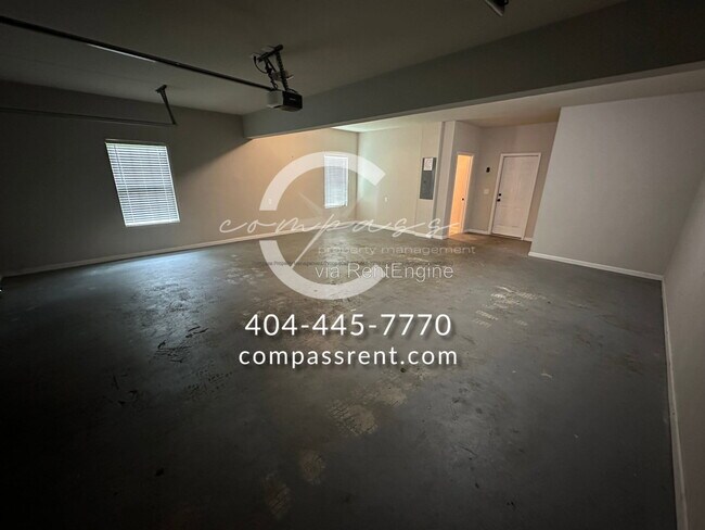 Building Photo - 9465 Pebble Creek Ct