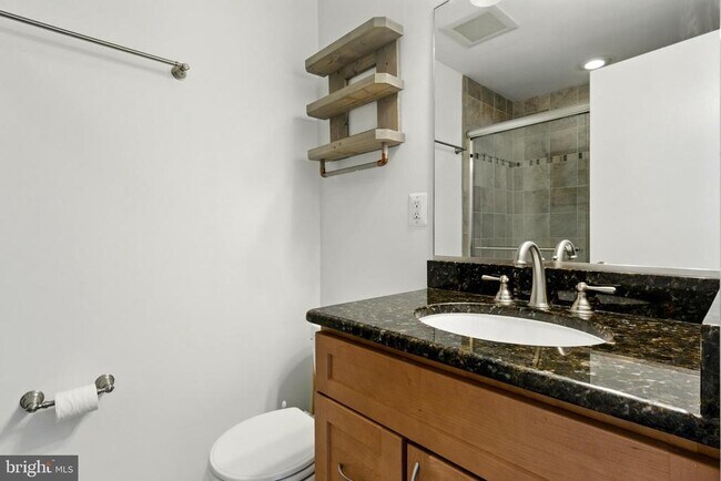 Building Photo - 351 Gundry Dr