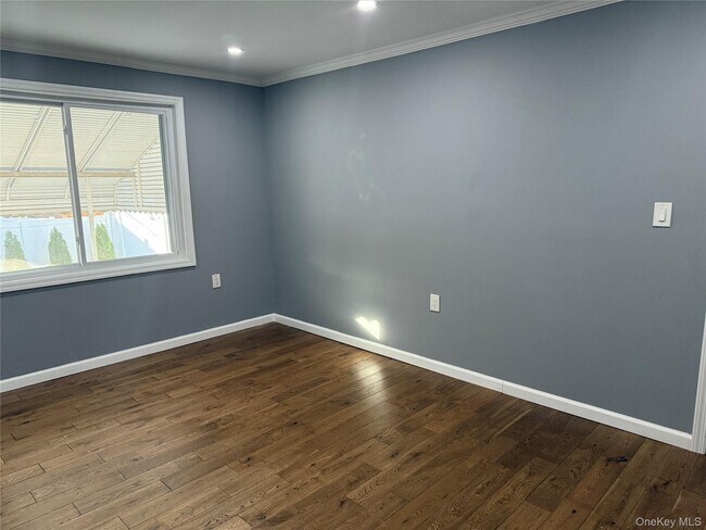 Building Photo - 114-60 226th St