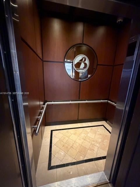 Building Photo - 300 Three Islands Boulevard