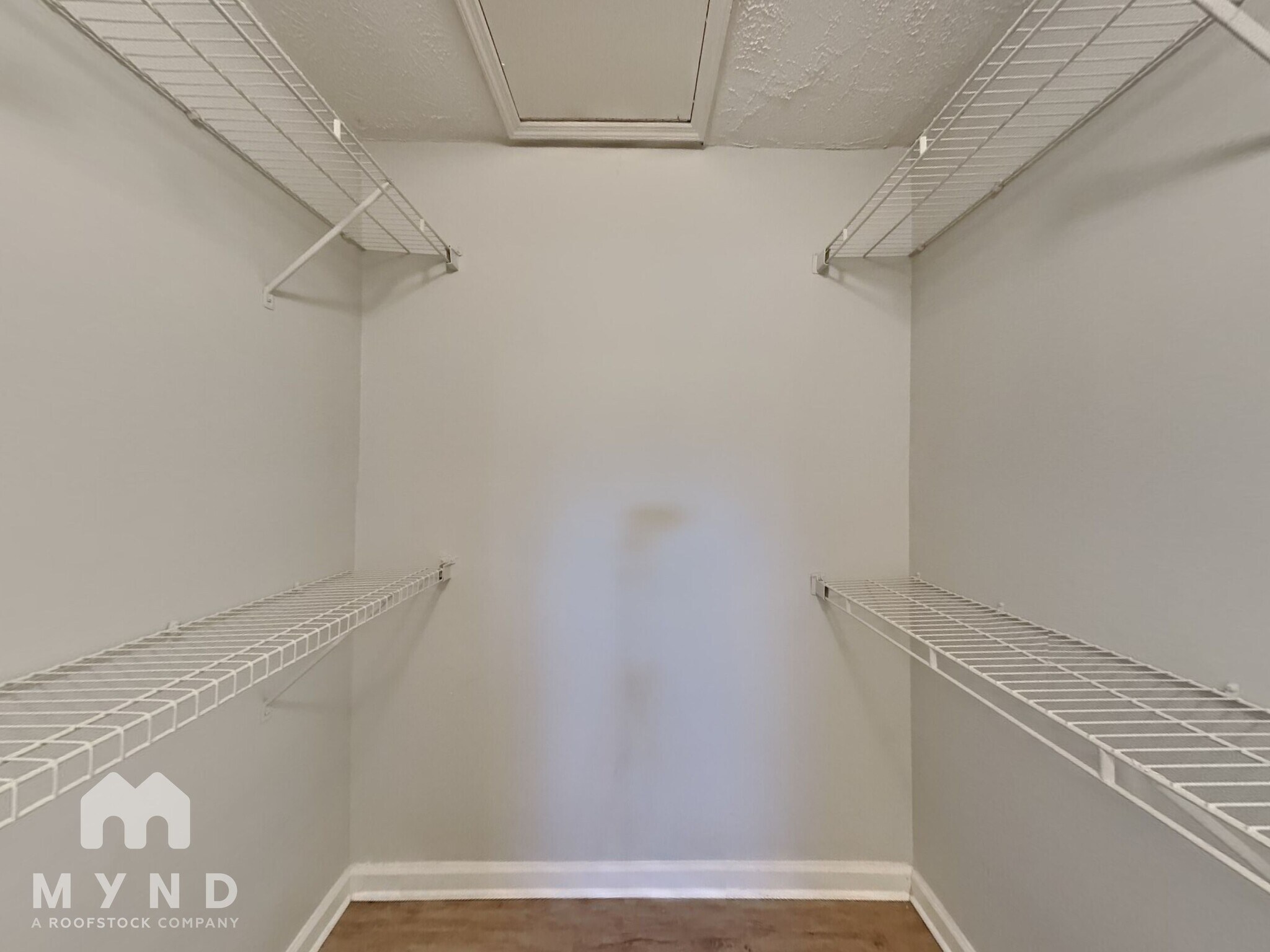 Building Photo - 545 Haymarket Ct
