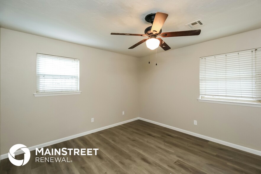 Building Photo - 309 S Morgan Dr