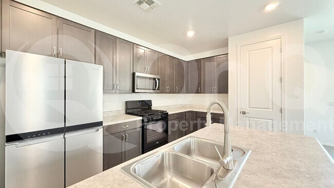 Building Photo - 36604 W San Sisto Ave