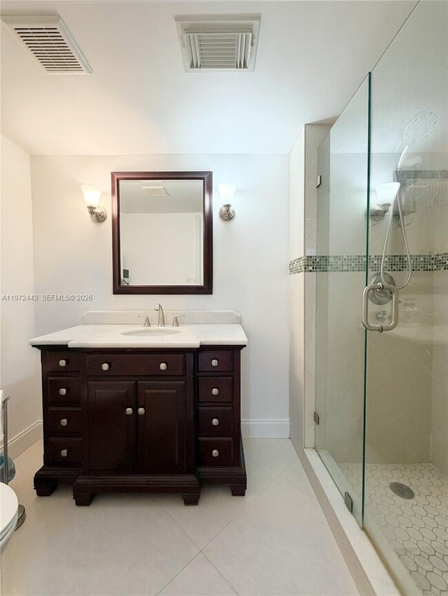 Building Photo - 2780 NE 183rd St