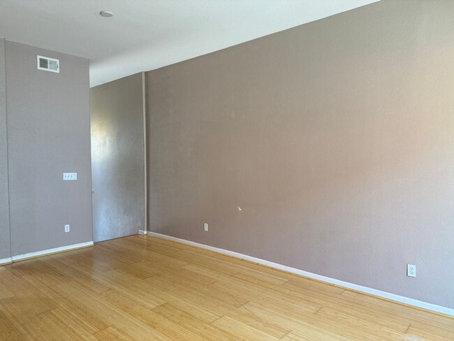 Building Photo - Adorable 4/3 Tri-Level Home - Rancho!  Ple...