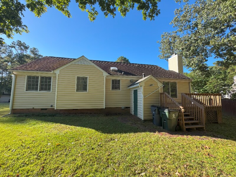 Building Photo - 102 Rock Nest Ct