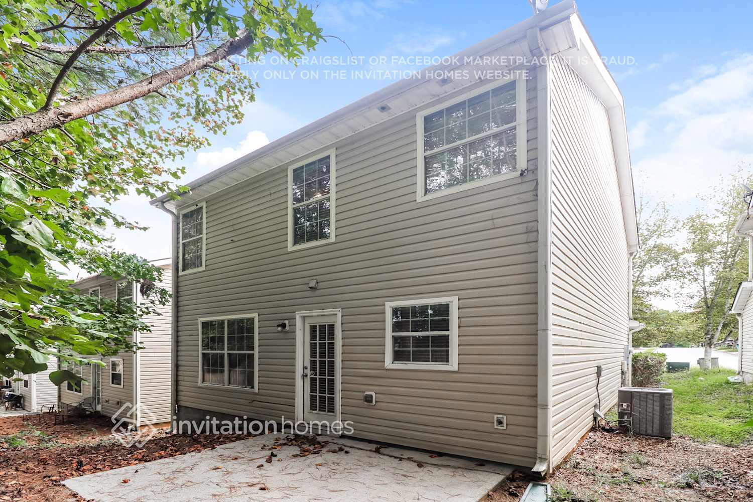 Building Photo - 107 Hidden Creek Dr