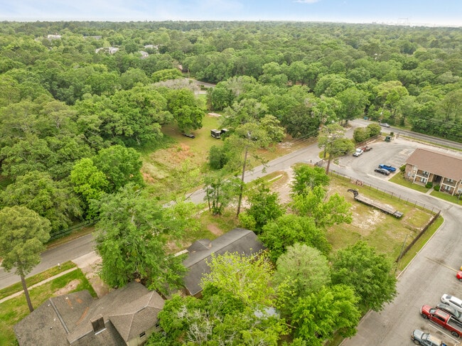 Building Photo - 3105 Scovel Ave