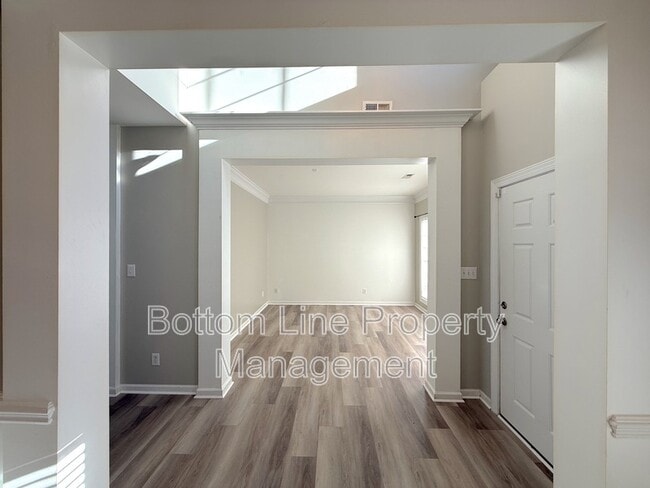 Building Photo - 12430 McAllister Park Dr