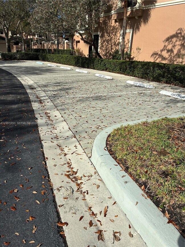 Building Photo - 2757 Center Ct Dr