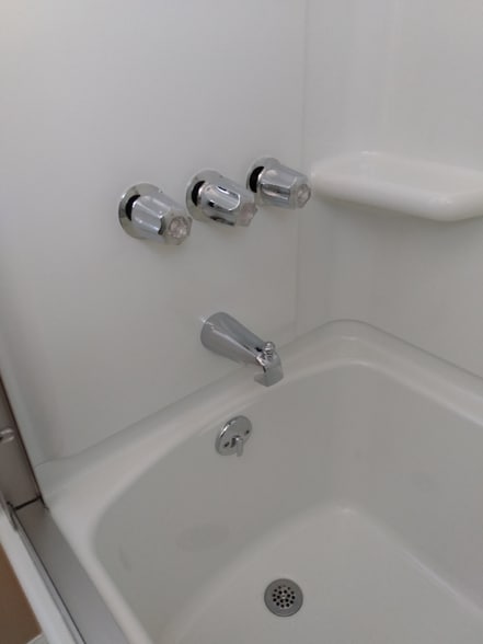 Building Photo - 257 East Ave