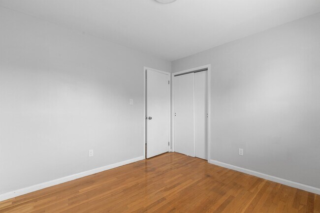 Building Photo - 226 Webster Ave