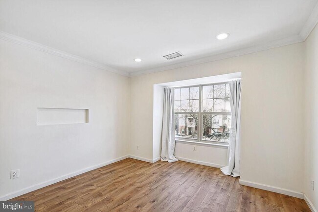 Building Photo - 11715 Olde English Dr