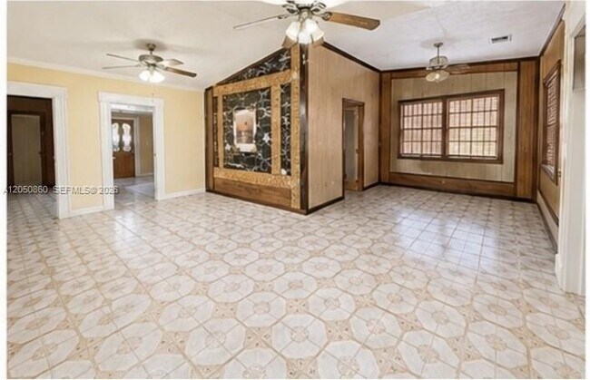 Building Photo - 6225 SW 59th St