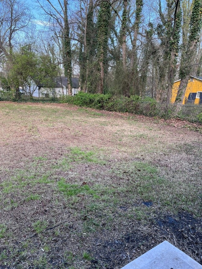 Building Photo - 3625 Flint St