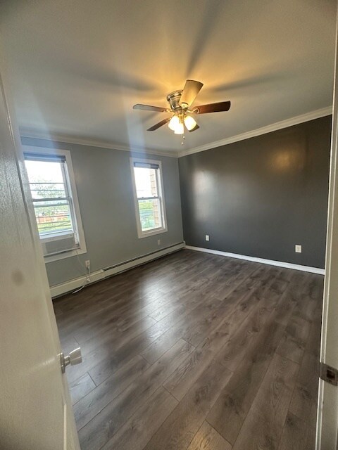 Primary Bedroom - 101 Avenue F