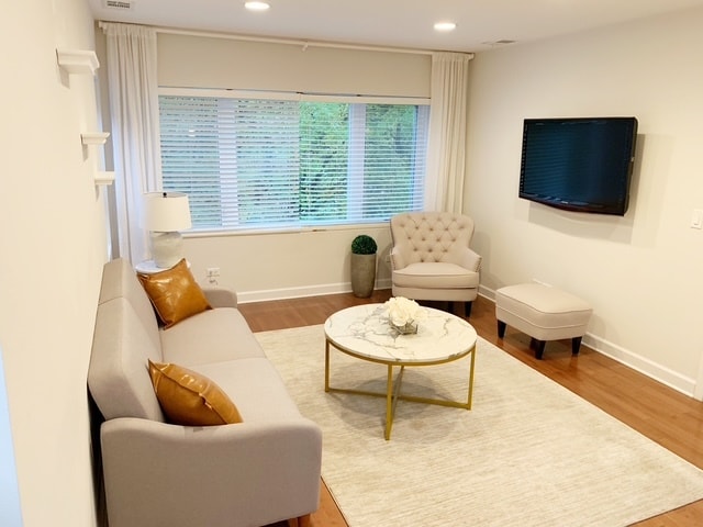 Building Photo - 1356 N Cleveland Ave