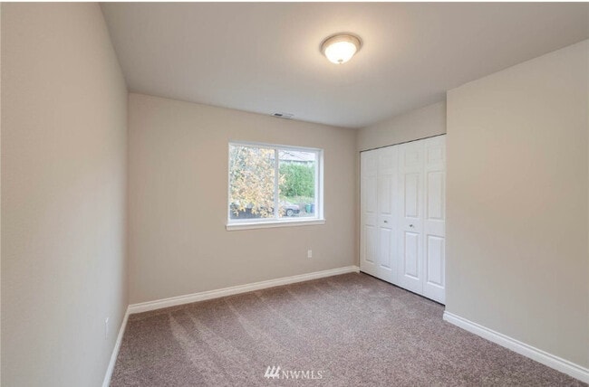 Building Photo - 311 Taylor Ave NW